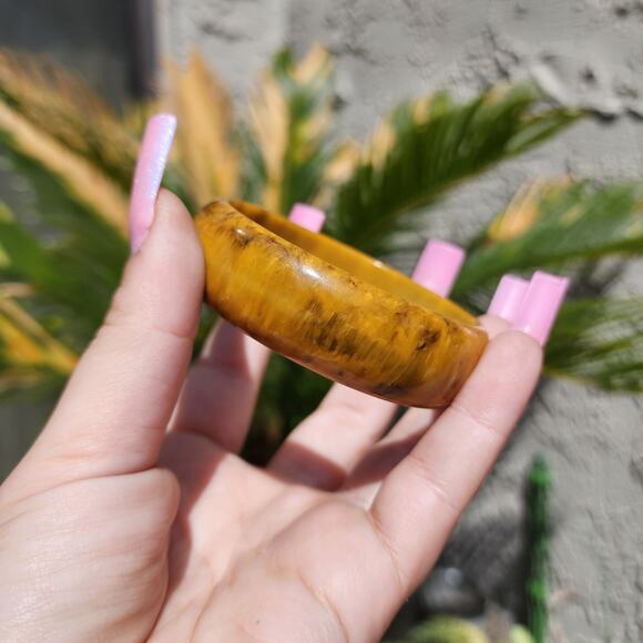 Vtg TESTED Butterscotch Bakelite Bangle Yellow Brown Marble End of Day Bracelet - Picture 7 of 17